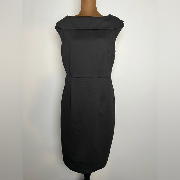 Eden Court Dresses & Skirts - Eden Court Black Sleeveless Dress - Size 10